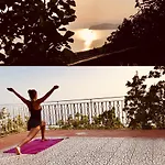 샬레 Panoramic Sea View Cosy Sicilian House With Garden 조이오사마레아