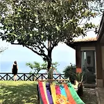 Panoramic Sea View Cosy Sicilian House With Garden 샬레