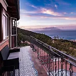 Panoramic Sea View Cosy Sicilian House With Garden 샬레