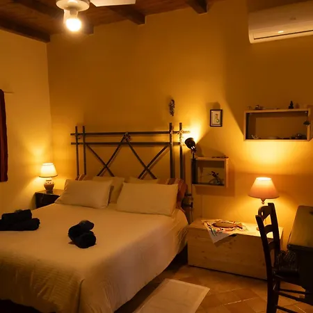 Panoramic Sea View Cosy Sicilian House With Garden 샬레