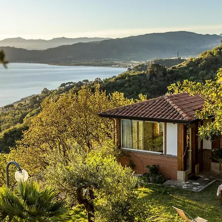 샬레 Panoramic Sea View Cosy Sicilian House With Garden 조이오사마레아